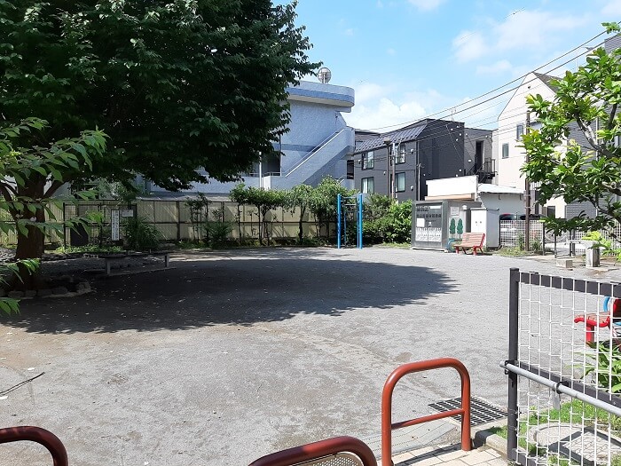 桜台ハイライズ 公園
