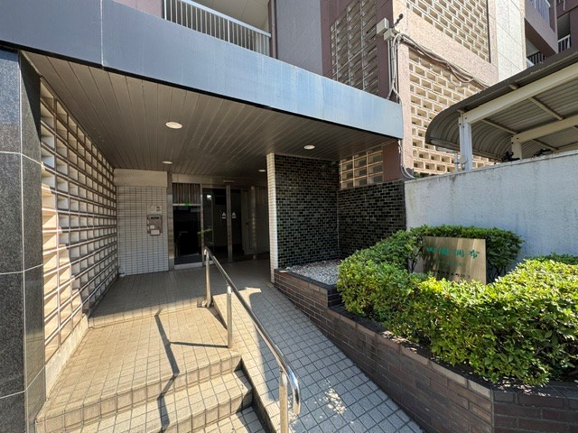 田園調布コーポラス 共用部写真（エントランス）