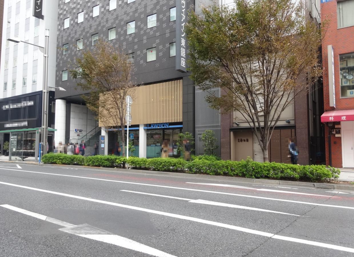 レフィール銀座フロント コンビニ