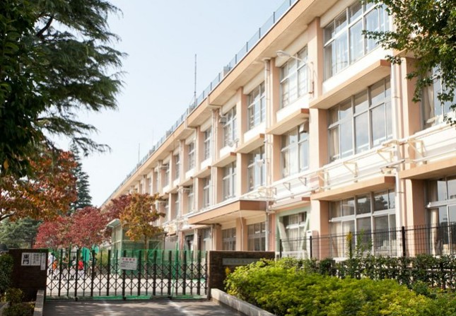 カーサ中村 小学校