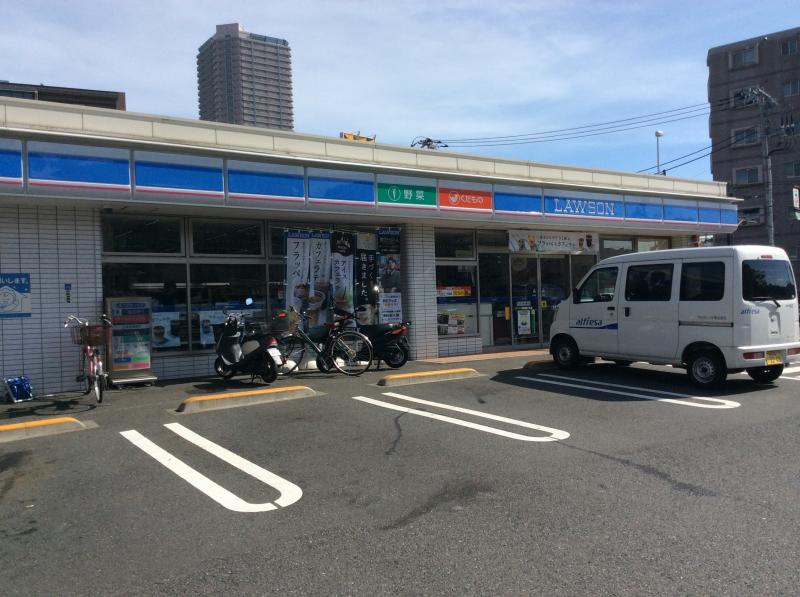 ライオンズ横濱アリーナヒル コンビニ
