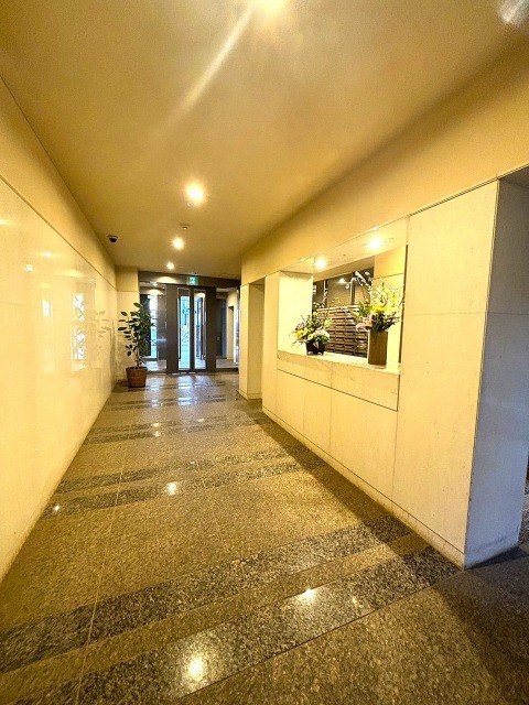 パルテール深沢 共用部写真（エントランス）